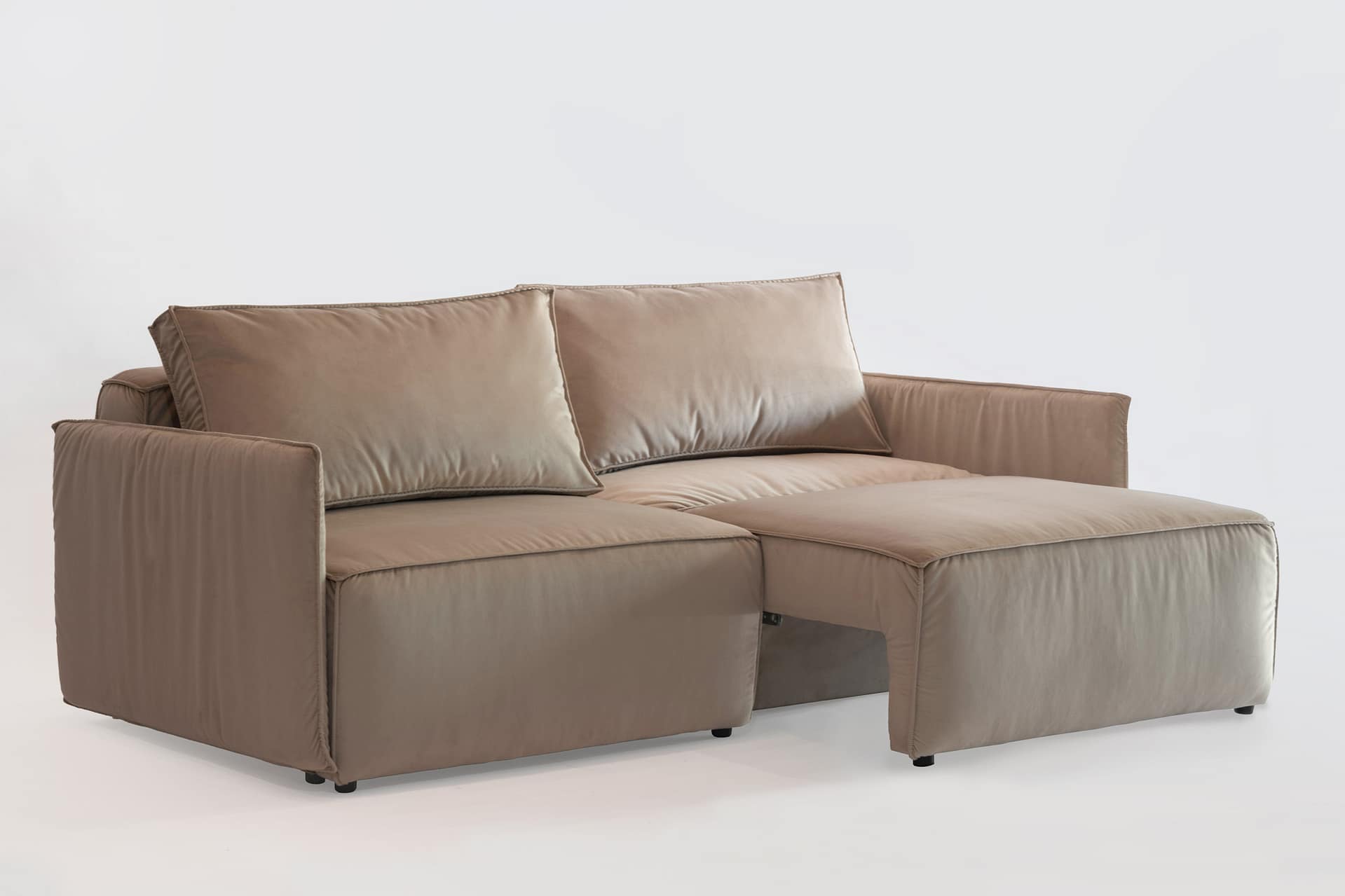 Spațiu de depozitare sub șezutul canapelei Montbell S